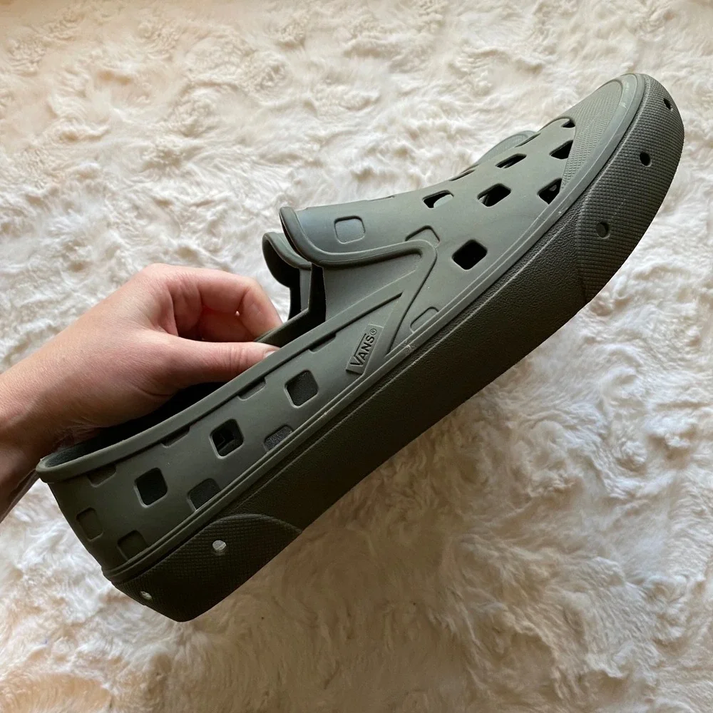 Vans Men's Slip On TRK Rubber Shoes Size 13 Green Water Trail Hiking Beach River